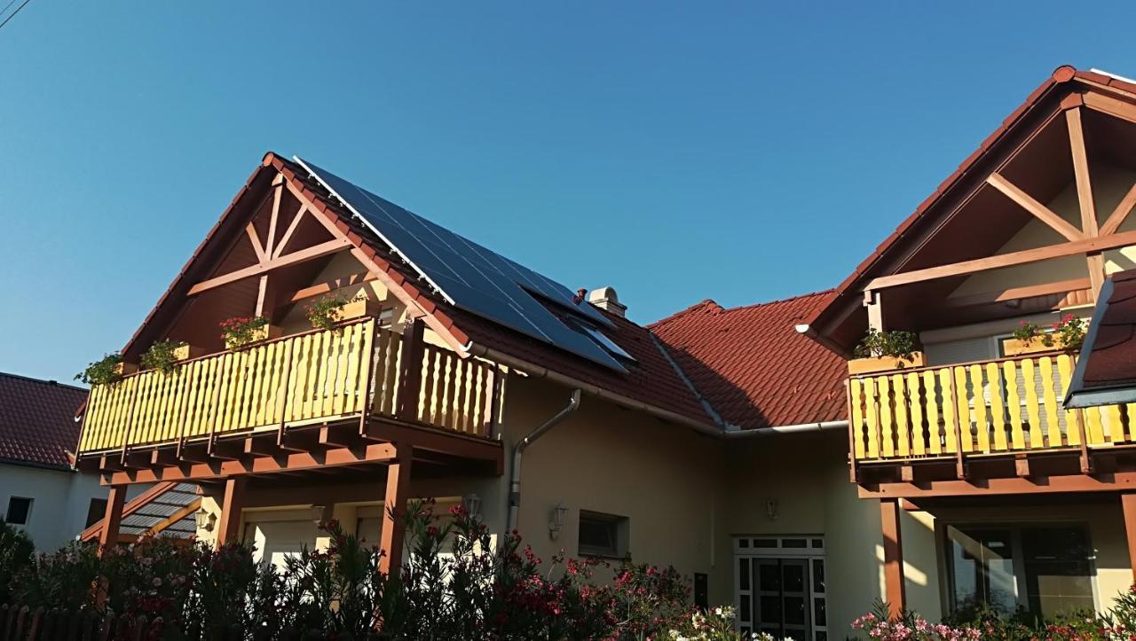 Haus Marika Otel Siofok Dış mekan fotoğraf